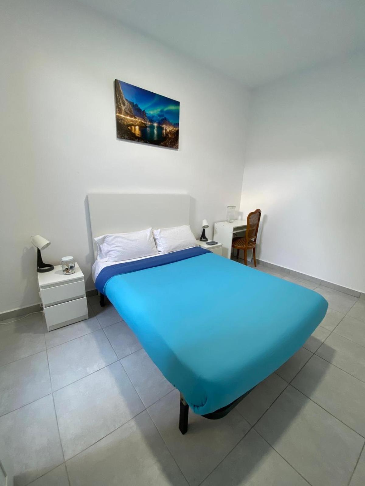 Appartement Habitacion Para Tu Estadia Corta En Bcn à Barcelone Extérieur photo